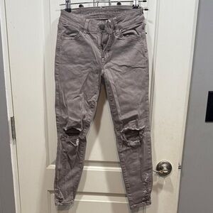 American Eagle Distressed Gray Next Level Stretch Jegging
